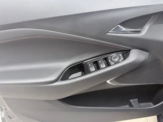 Chevrolet Orlando — Фото автомобиля 9