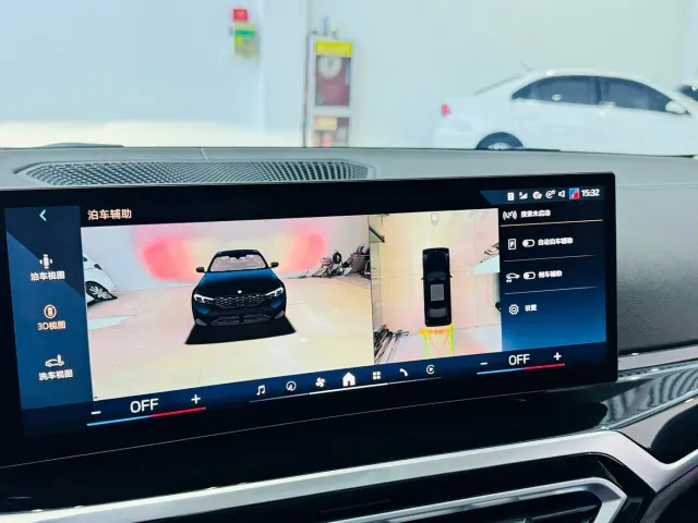 BMW 3 Series — Фото автомобиля 16