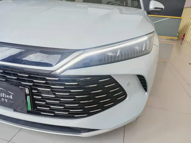 BYD Qin L — Фото автомобиля 8
