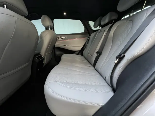 BYD Sealion 06 — Фото автомобиля 12