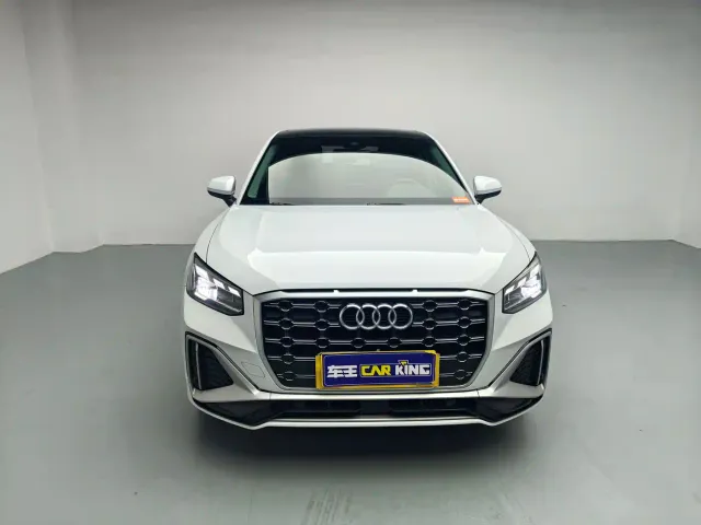 Audi Q2L — Фото автомобиля 3