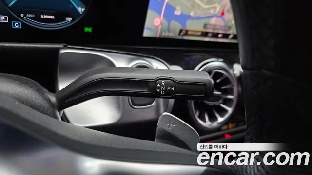 Mercedes-Benz EQB X243 — Фото автомобиля 26