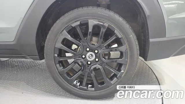 KGM Torres — Фото автомобиля 6