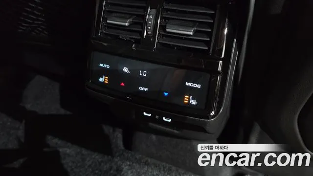 Renault-KoreaSamsung Grand Koleos Grand Koleos — Фото автомобиля 28
