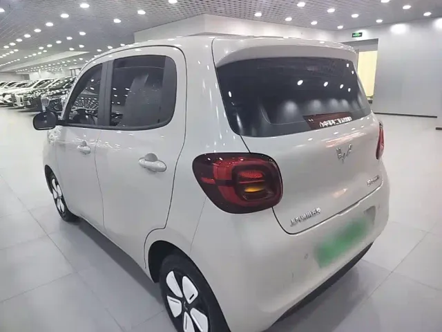 Wuling Hongguang Mini EV — Фото автомобиля 4
