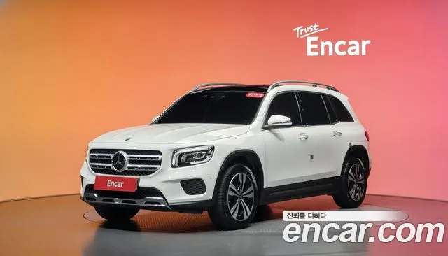 Фотография автомобиля — Mercedes-Benz GLB-Class