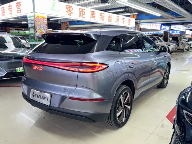 BYD Sealion 06 — Фото автомобиля 6