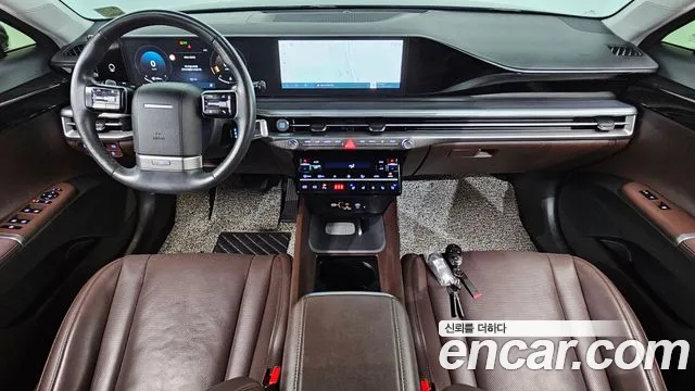 Hyundai Grandeur GN7 — Фото автомобиля 10