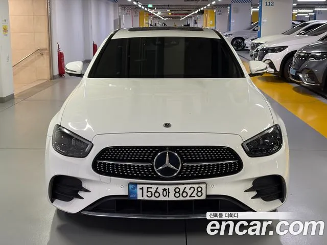 Фотография автомобиля — Mercedes-Benz E-Class W213