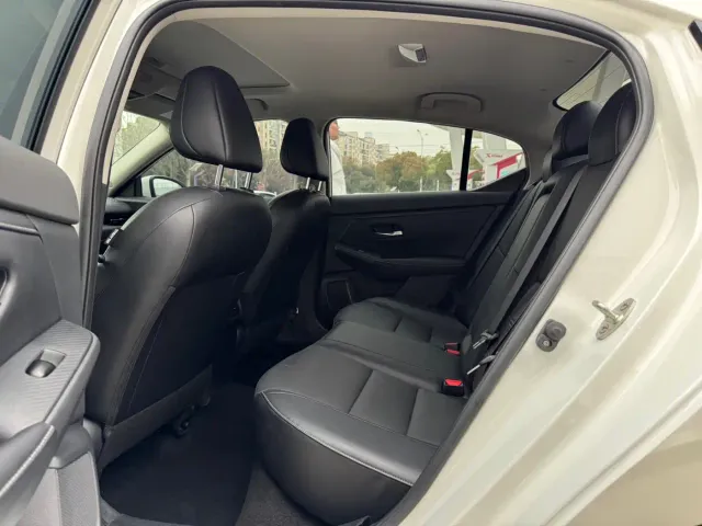 Nissan Sylphy — Фото автомобиля 9