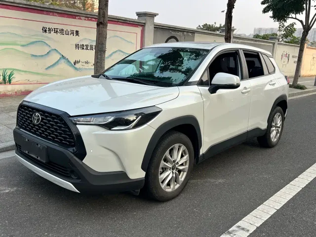 Фотография автомобиля — Toyota Corolla Cross