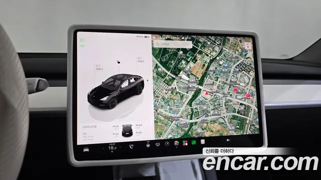 Tesla Model Y — Фото автомобиля 18