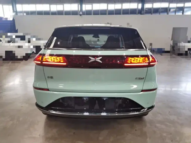 Xpeng G3 — Фото автомобиля 5