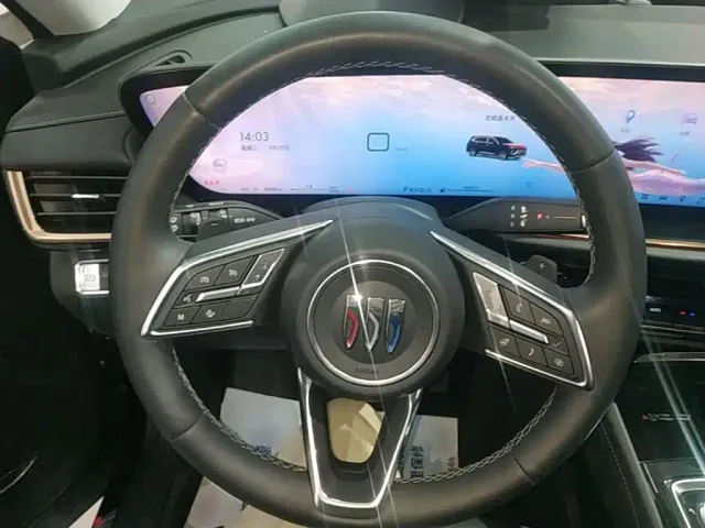 Buick Envision Plus — Фото автомобиля 10