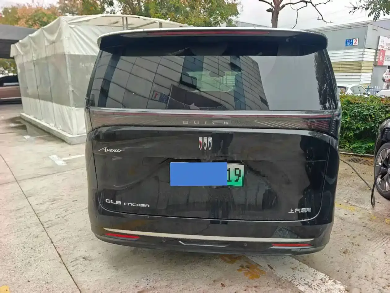 Buick Zhijing Shijia 2026 Model PHEV Base Version — Фото автомобиля 3