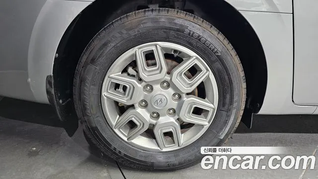 Hyundai Staria — Фото автомобиля 5