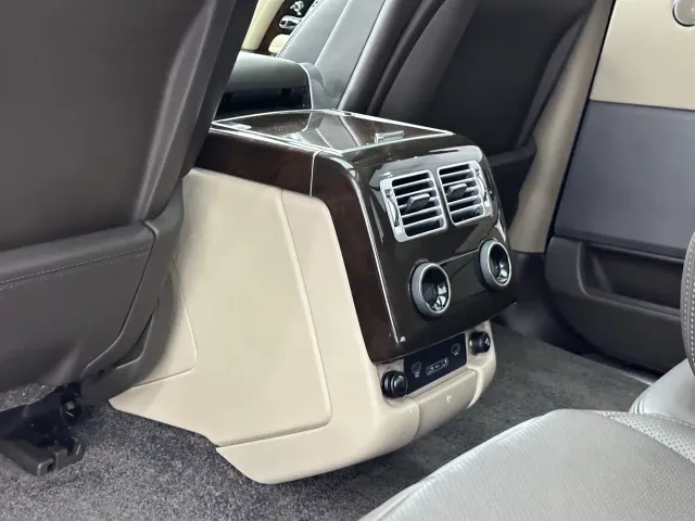 Land Rover Range Rover — Фото автомобиля 22