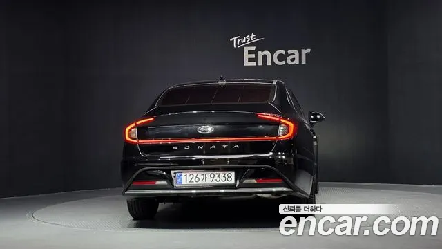 Hyundai Sonata — Фото автомобиля 3