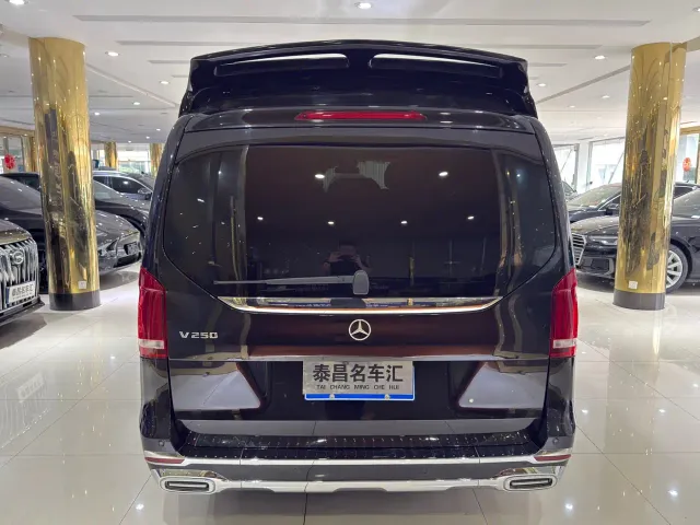 Mercedes-Benz V-Class — Фото автомобиля 5