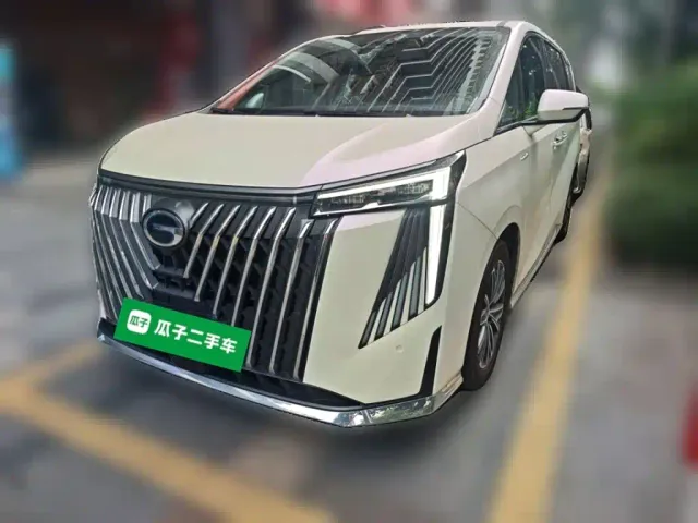 Фотография автомобиля — GAC Trumpchi M8