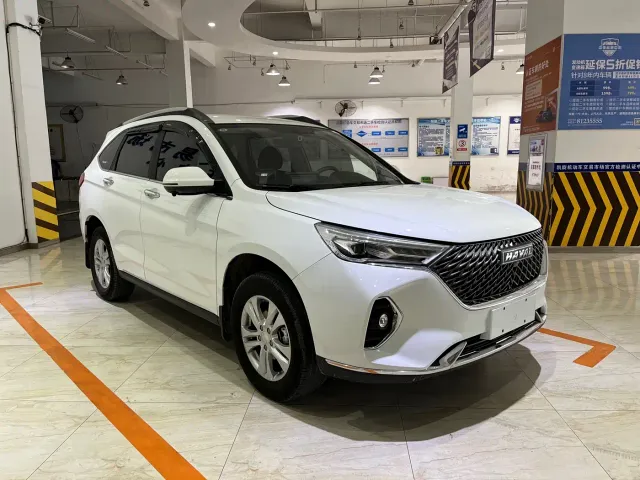 Haval M6 — Фото автомобиля 3
