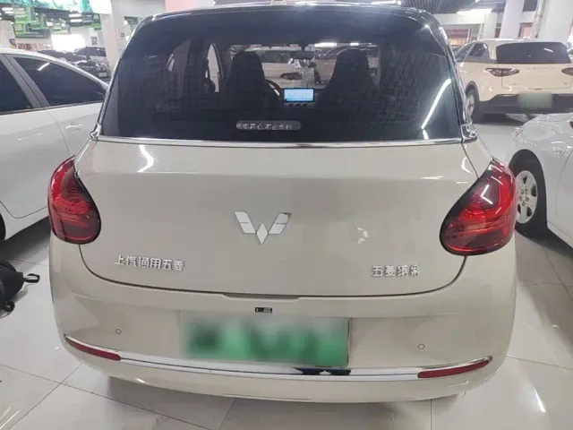 Wuling Bingo — Фото автомобиля 5