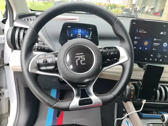 BYD Yuan PLUS — Фото автомобиля 6