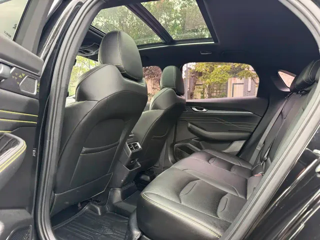 Geely Xingrui — Фото автомобиля 5