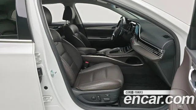 Hyundai Grandeur Grandeur (New) — Фото автомобиля 11