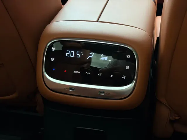 GAC Trumpchi Xiangwang S9 — Фото автомобиля 18