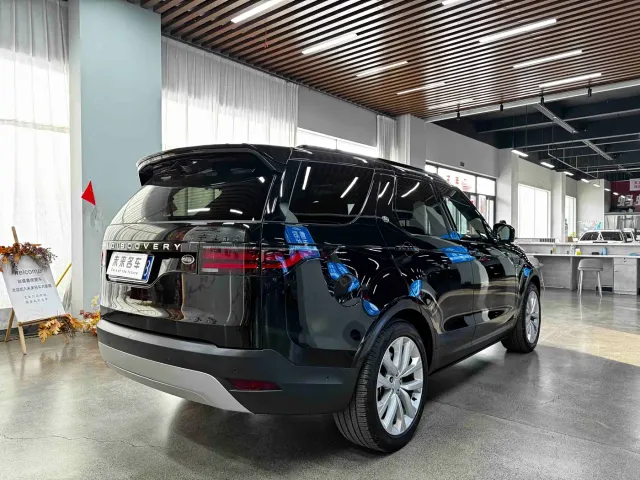 Land Rover Discovery — Фото автомобиля 16