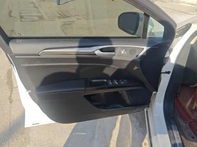 Ford Mondeo — Фото автомобиля 7