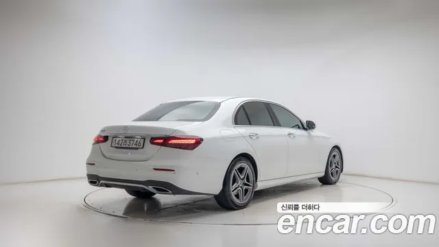 Mercedes-Benz E-Class W213 — Фото автомобиля 2