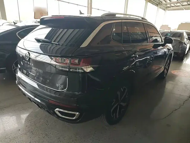 Volkswagen Tayron GTE Plug-in Hybrid — Фото автомобиля 6