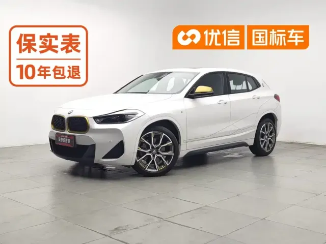 Фотография автомобиля — BMW X2