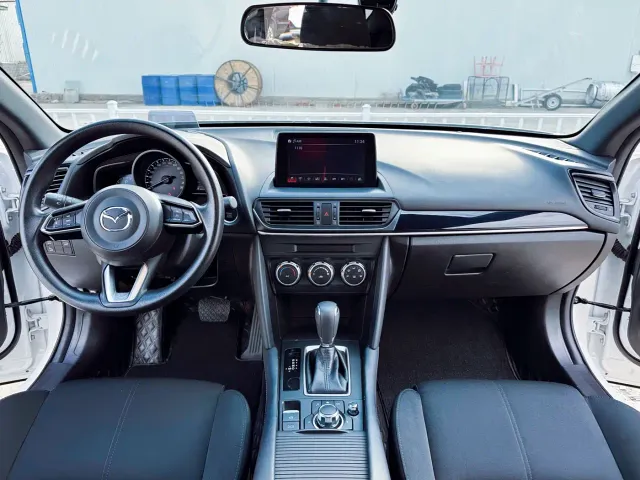 Mazda CX-4 — Фото автомобиля 6
