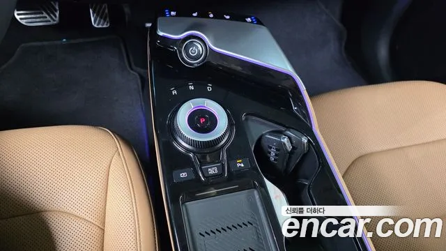 Kia EV6 — Фото автомобиля 12
