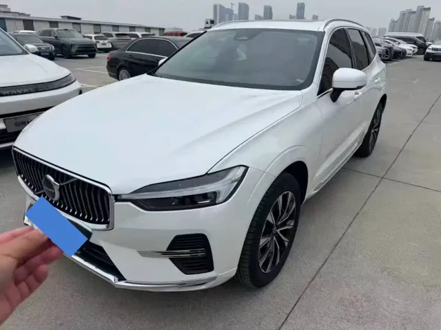 Фотография автомобиля — Volvo XC60