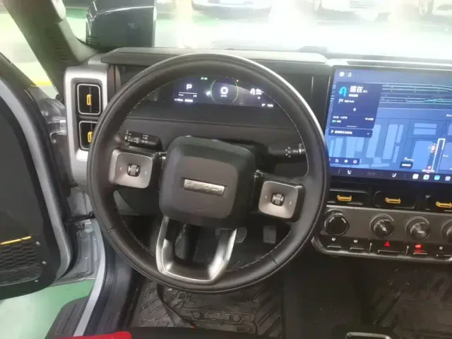 iCAR V23 — Фото автомобиля 10