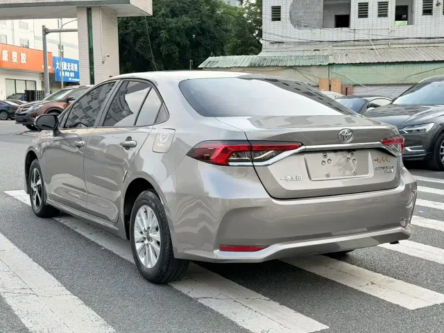 Toyota Corolla — Фото автомобиля 18