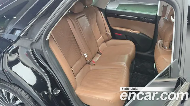 Hyundai Grandeur GN7 — Фото автомобиля 12