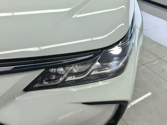 Toyota Corolla — Фото автомобиля 5