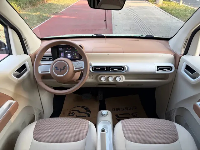 Wuling Hongguang Mini EV — Фото автомобиля 7
