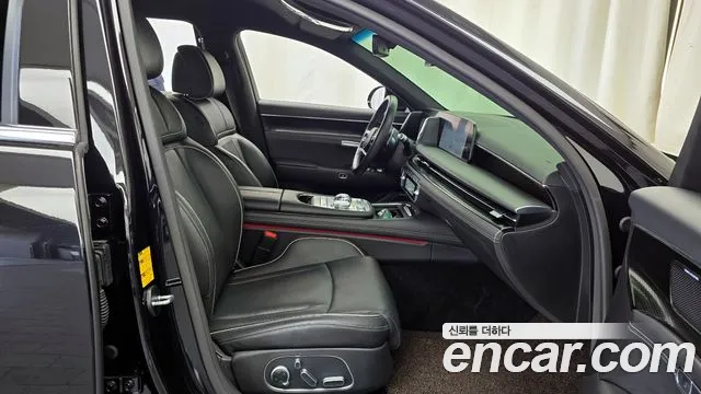 Genesis G90 Бензин 3.5 турбо AWD — Фото автомобиля 10
