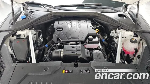 Genesis GV70 2.5T Бензин 2WD — Фото автомобиля 6