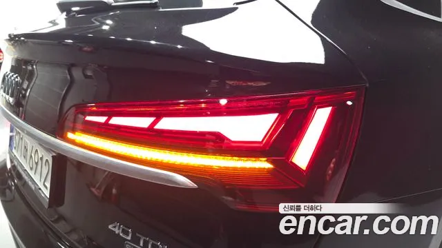 Audi Q5 FY — Фото автомобиля 8