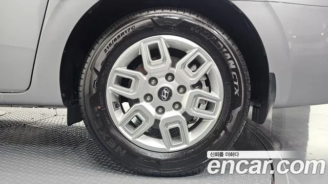 Hyundai Staria — Фото автомобиля 20