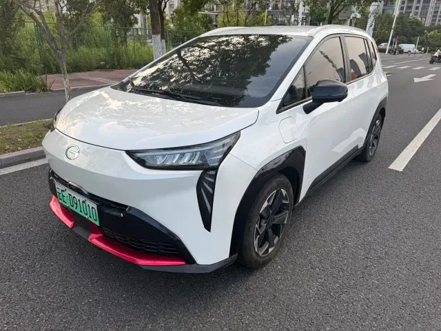Фотография автомобиля — GAC Aion Y