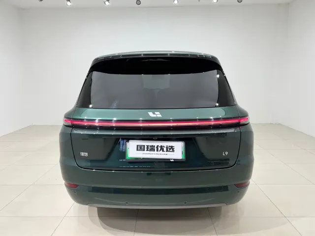 Li Auto L9 — Фото автомобиля 5