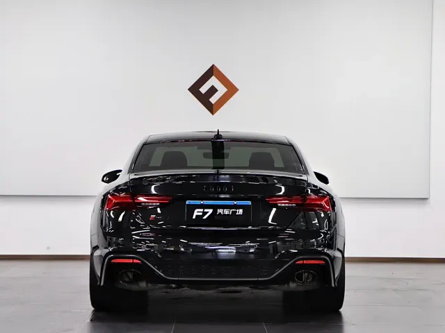 Audi RS 5 — Фото автомобиля 5